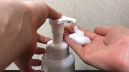 100ml PETG Square Bouteille de mousse nettoyante pour le visage avec pompe à mousse